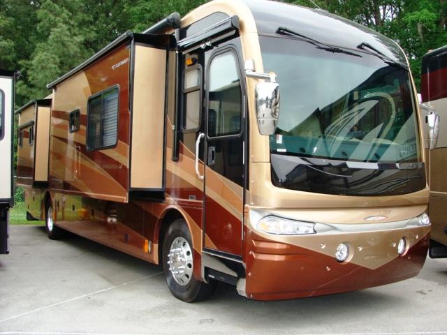 2007 Fleetwood Revolution LE